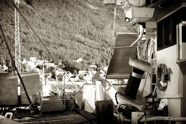 Tromso kade poort sepia achtergrond hd