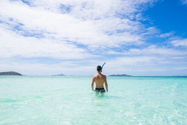 Foto spiaggia tropicale a coron, nelle filippine