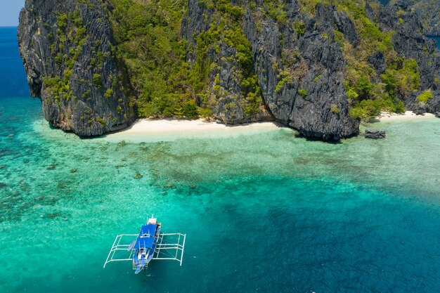 Photo tropical beach in el nido, palawan, philippines