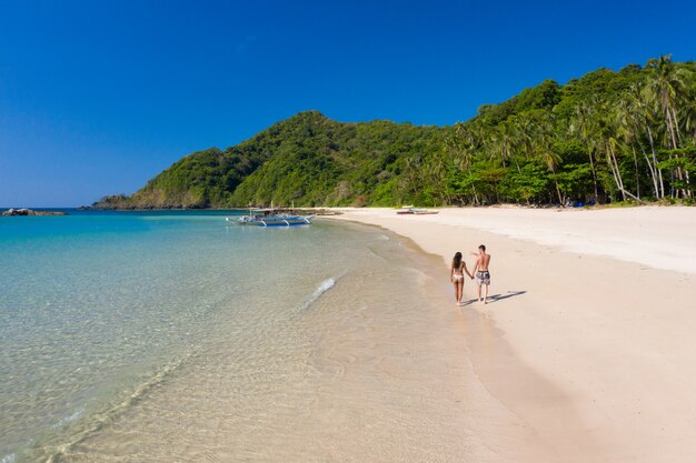 Photo tropical beach in el nido, palawan, philippines