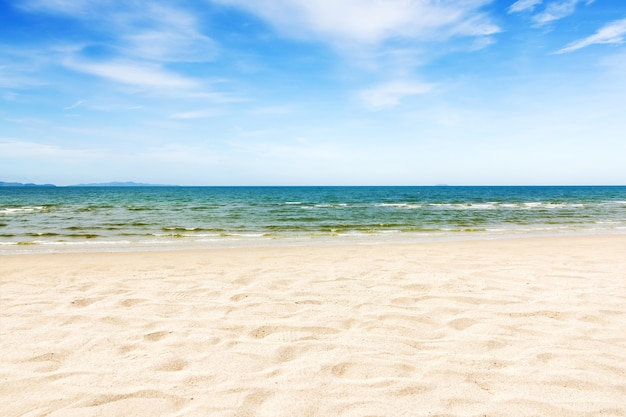 Foto spiaggia tropicale