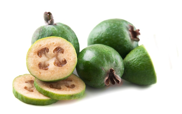 Foto feijoa di frutta tropicale