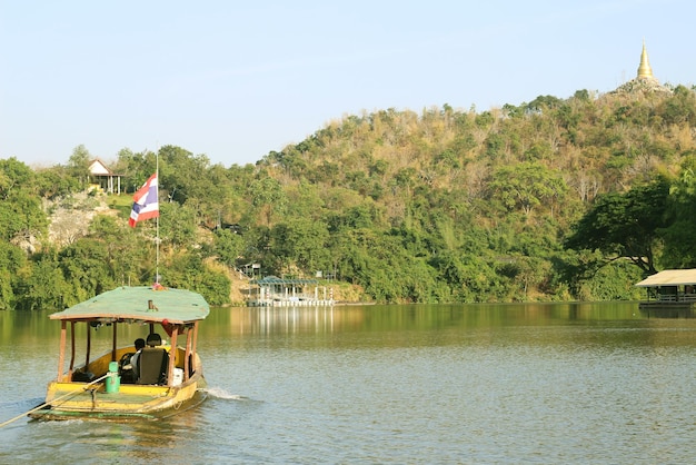 Photo tugboat tours on the river