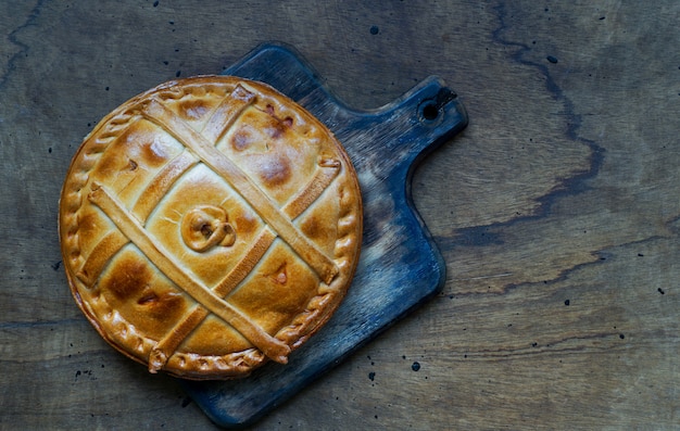 tuna cake, empanada de atun