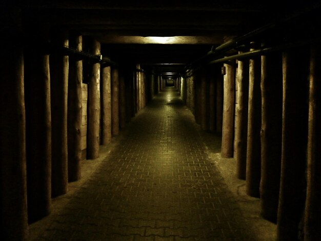 Foto tunnel alla miniera di sale di wieliczka