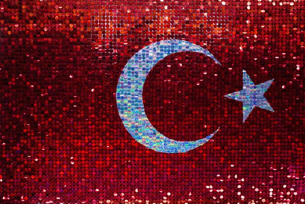 Turkse nationale vlag met witte ster en maan in zicht