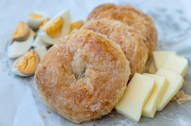 Turkse traditionele bakkerijbagel (Boyoz)