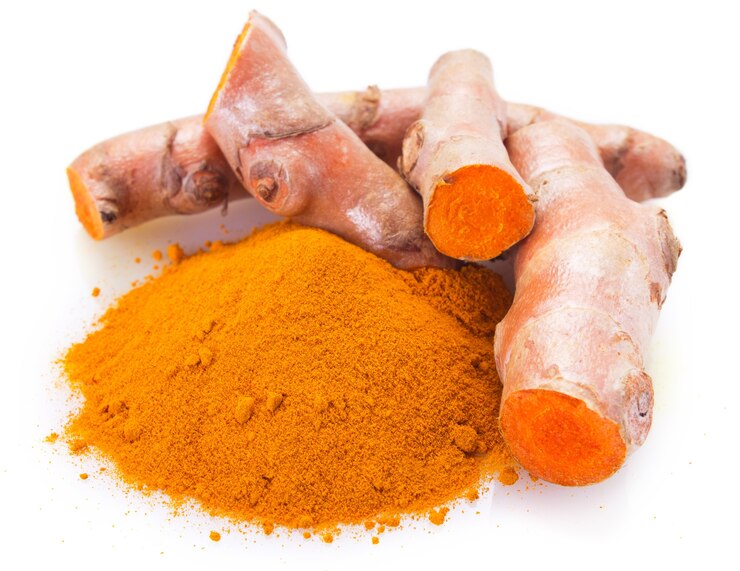 Photo turmeric isolated on white background