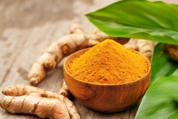 Premium Photo | Turmeric powder in wooden bowls on wooden table Premium Photo | Turmeric powder in wooden bowls on wooden table