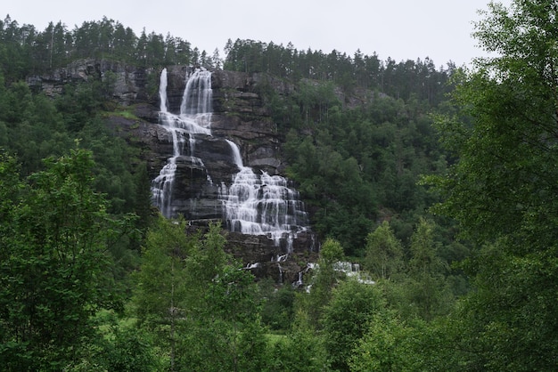 Tvindefossen 滝ノルウェー