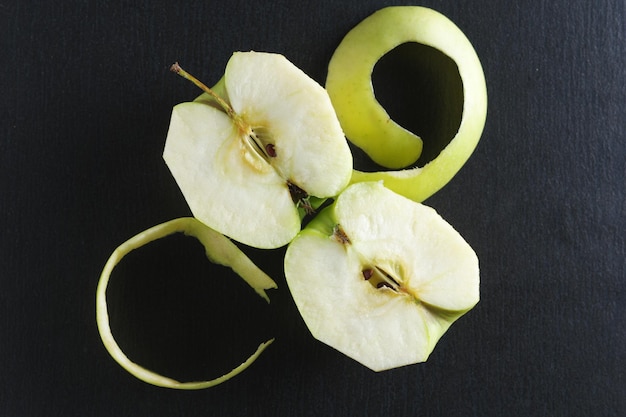 Foto twee helften van een appel
