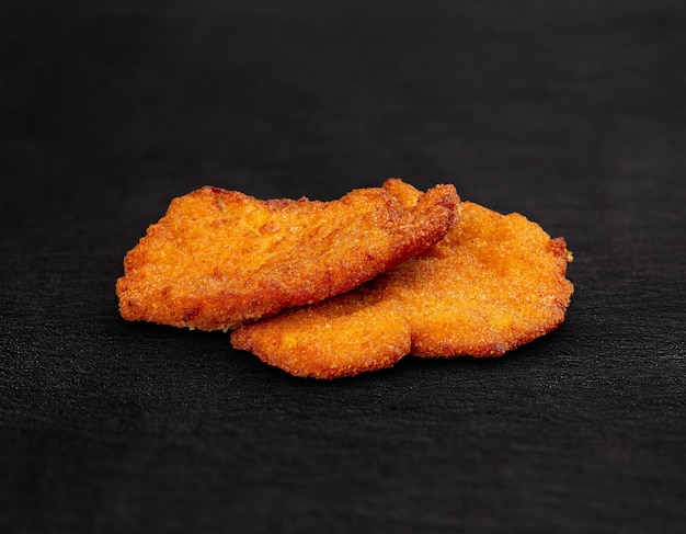 Twee kippenschnitzels