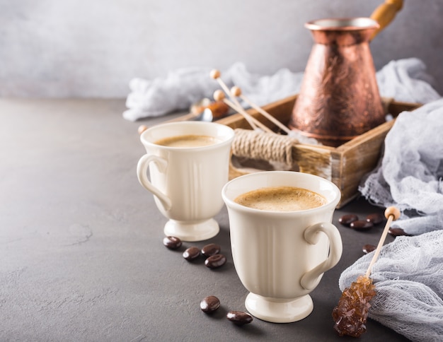 Twee kopjes koffie