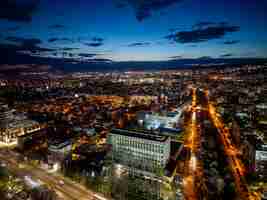 Photo twilight aerial view of bustling cityscape varna bulgaria