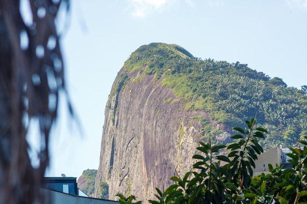 Two Hill Brother gezien vanuit een andere hoek in Rio de Janeiro