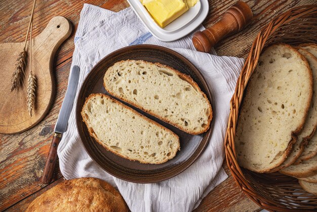 Photo two slices of artisan bread