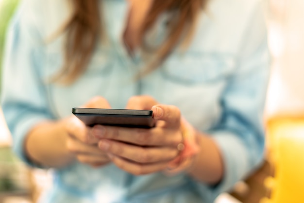 Typen bericht op mobiele telefoon