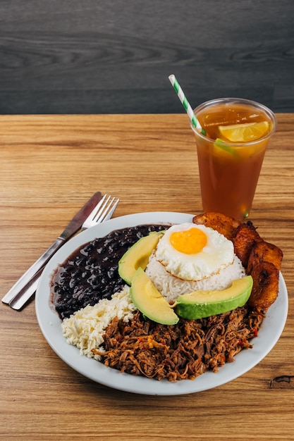 Photo typical latin american homemade dish pabellon criollo venezuelan and colombian food