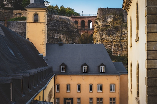 Photo typical rooftops in the city of luxembourg