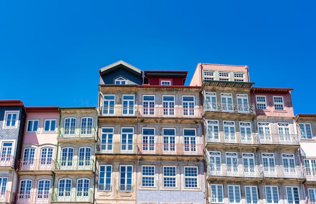 Typische gebouwen in Ribeira, Porto, Portugal.