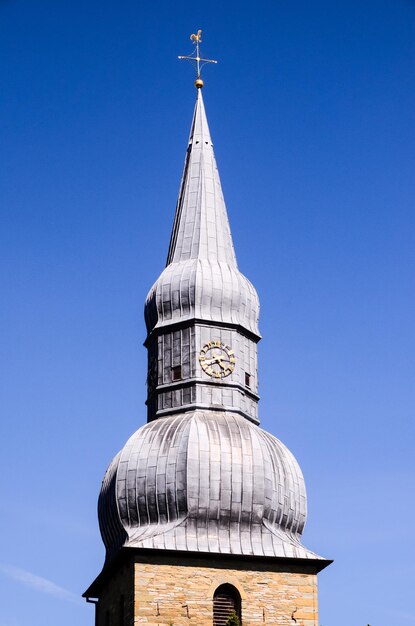 Typische gotische klokkentoren in Duitsland