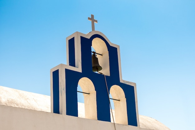 Typische kerk van Santorini in Griekenland in de Cycladen