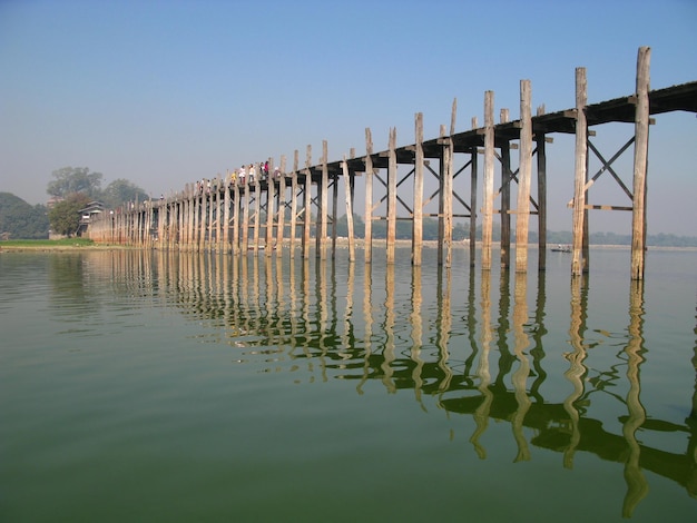 U Bein-brug op Taungthaman-meer Amarapura Myanmar