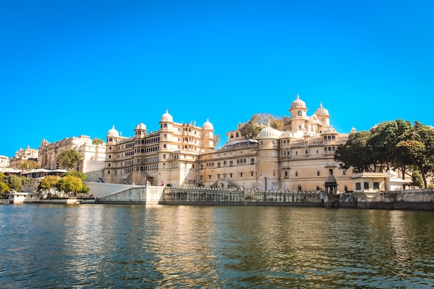 udaipur city palace rajasthan india