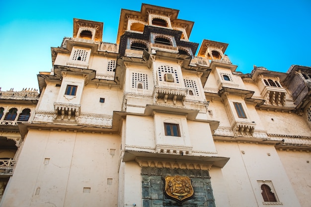 Foto palazzo della città di udaipur rajasthan india