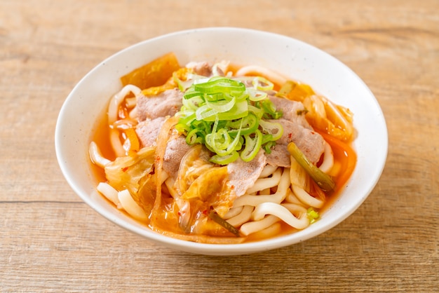 udon ramen noodle with pork and kimchi 