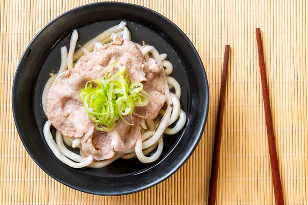 豚肉うどんラーメン（塩ラーメン）