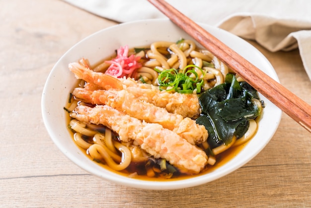 udon ramen noodles with shrimps tempura 