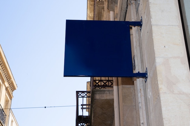 Uithangbord blauwe winkel Bespotten van vierkante vorm winkel voorkant display in perspectief