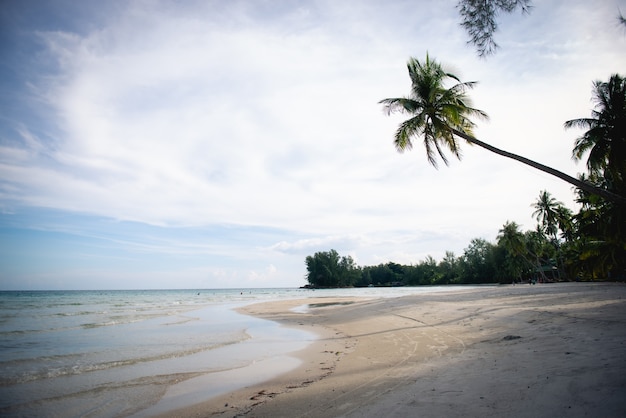 Uitstekende zee en stranden op Koh Kood