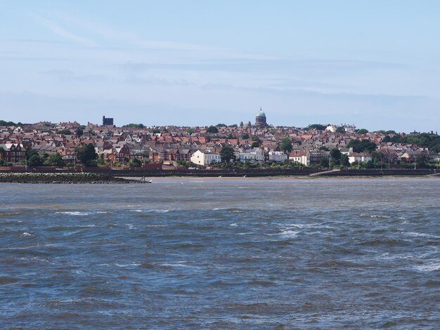 Uitzicht op birkenhead in liverpool