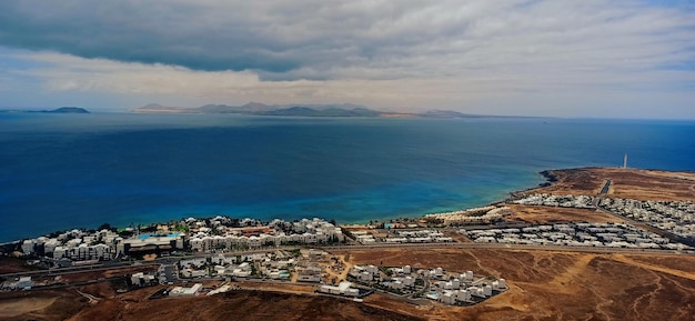 Uitzicht op de berg Roja de Lanzarote