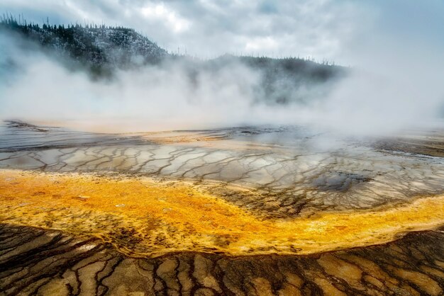 Uitzicht op de Grand Prismatic Spring