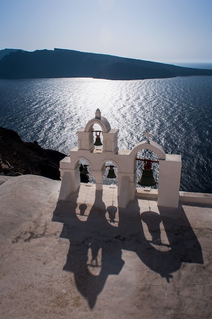 Uitzicht op de Griekse archipel van Santorini overdag.