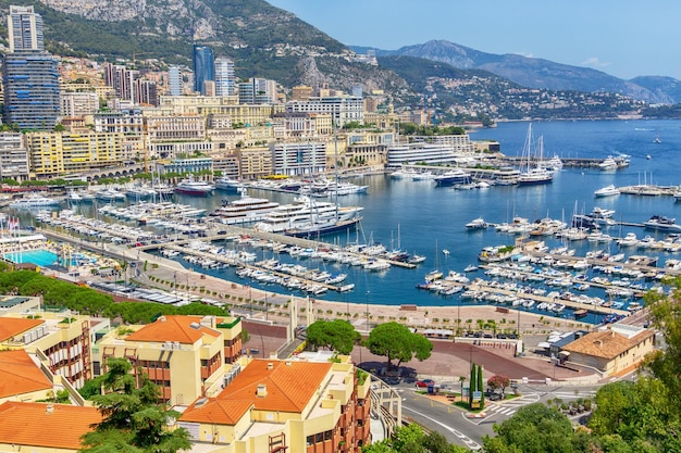 Foto uitzicht op de haven van monaco