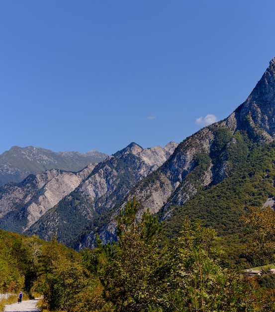 Uitzicht op de Julische Alpen vanuit de St. Agnese vallei