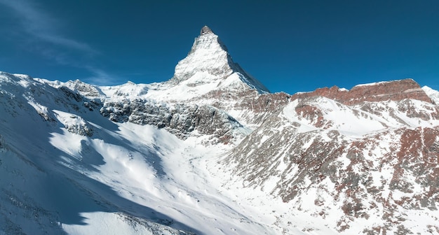 Uitzicht op de matterhorn vanaf het rothorn topstation