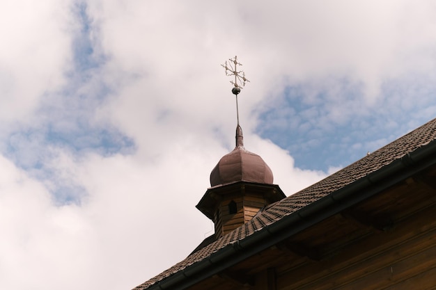 Uitzicht op de oud-katholieke kerk Trakeli Wit-Rusland 2023
