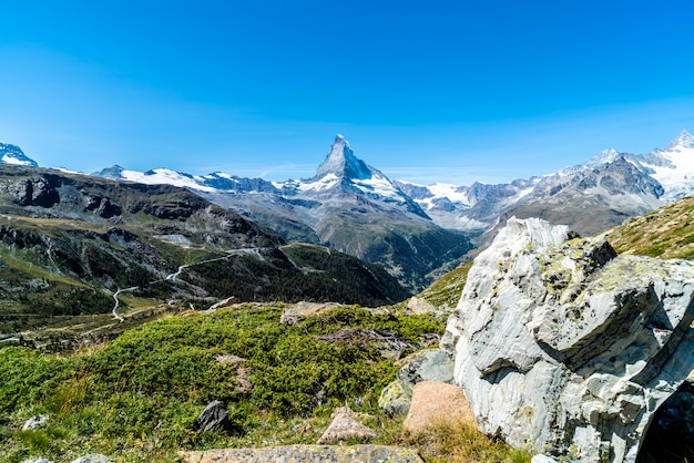 uitzicht op de piek van de Matterhorn in Zermatt, Zwitserland.