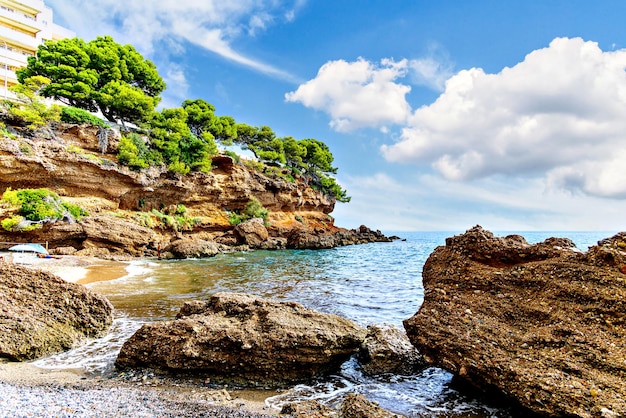 Uitzicht op de prachtige baai in de stad Miami Playa Tarragona Catalonië Spanje