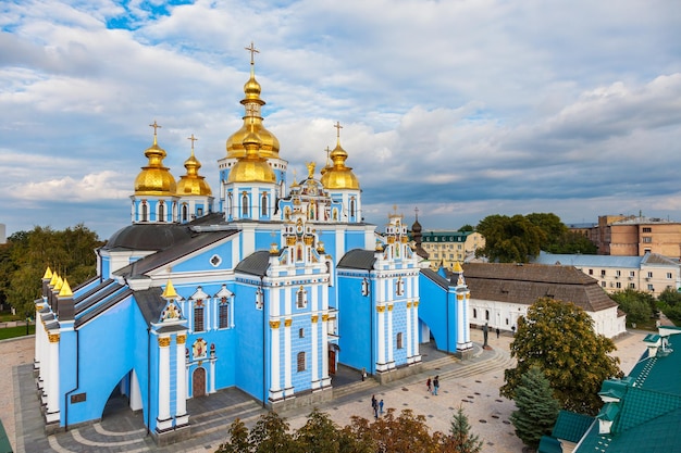 Uitzicht op de Sint-Michielskathedraal met gouden koepel, Kiev, Oekraïne