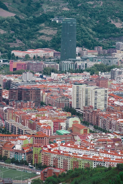 uitzicht op de stad vanuit de stad Bilbao, baskenland, spanje, reisbestemmingen