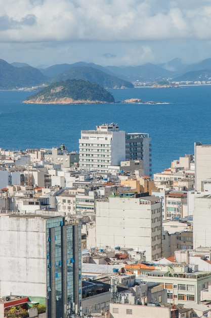 Uitzicht op de wijk Copacabana in Rio de Janeiro