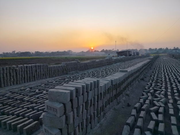 Uitzicht op de zonsondergang vanaf de top