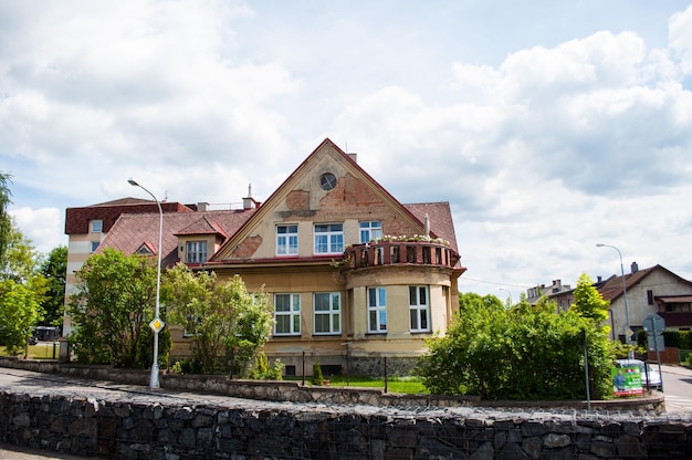 uitzicht op een kleine Tsjechische stad. geweldige stadsgezichten