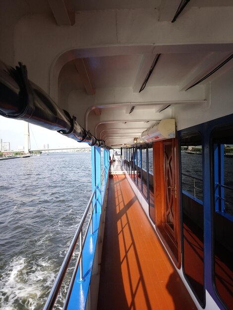 Foto uitzicht op een schip op zee